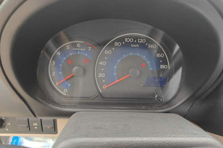Used Geely Auto Panda Classic 2011 1.3L Automatic Luxury Model Instrument Cluster