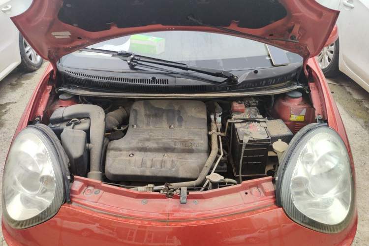Used Geely Auto Panda Classic 2011 1.0L Manual Standard Edition Engine Bay