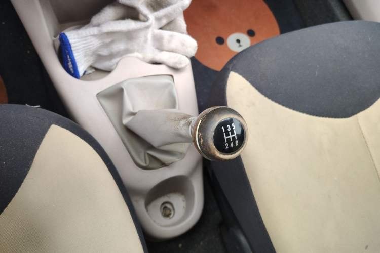 Used Geely Auto Panda Classic 2011 1.0L Manual Standard Edition Gear Lever
