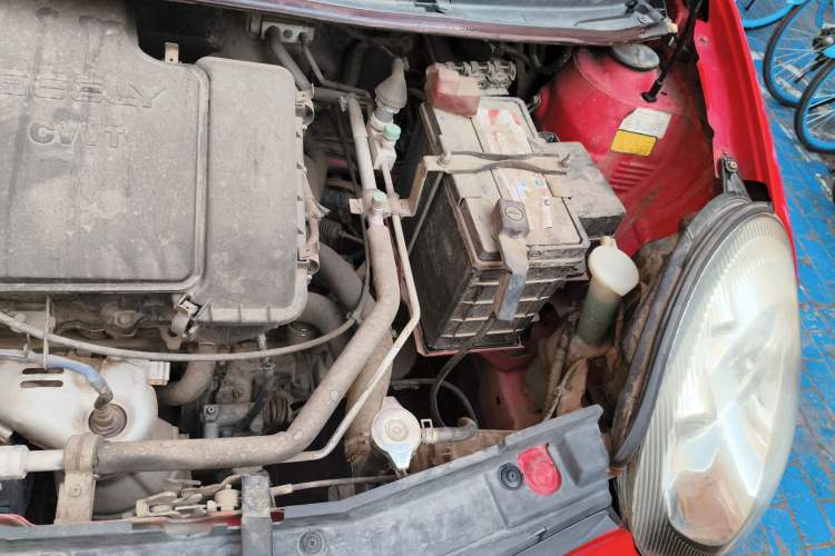 Used Geely Auto Panda Classic 2011 1.0L Manual Standard Edition Engine Bay Left