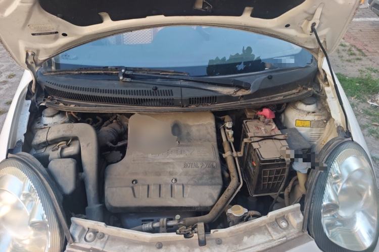 Used Geely Auto Panda Classic 2011 1.3L Manual Comfort II Engine Bay