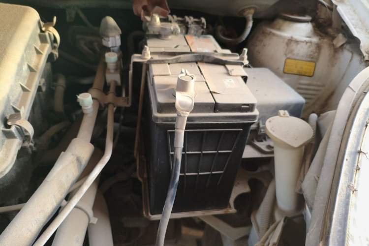 Used Geely Auto Panda Classic 2011 1.0L Manual Comfort II Engine Bay Left