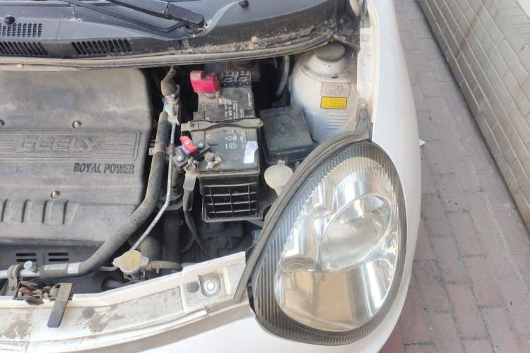 Used Geely Auto Panda Classic 2011 1.3L Manual Comfort II Engine Bay Left