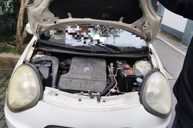 Used Geely Auto Panda Classic 2011 1.3L Automatic Luxury Model Engine Bay