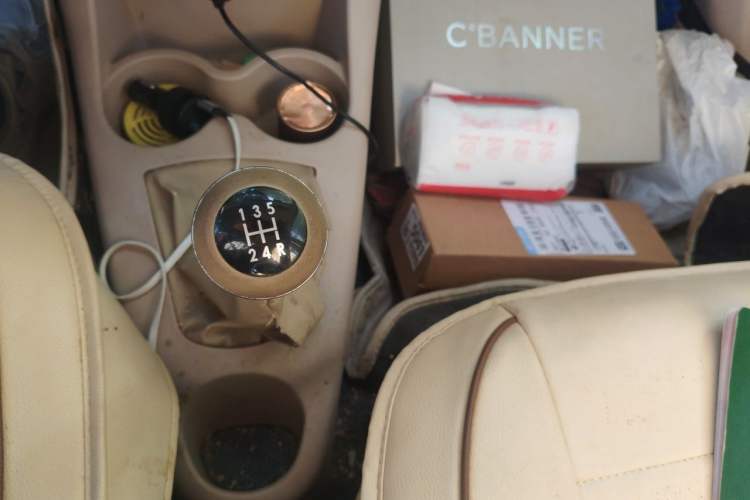 Used Geely Auto Panda Classic 2011 1.3L Manual Comfort II Gear Lever