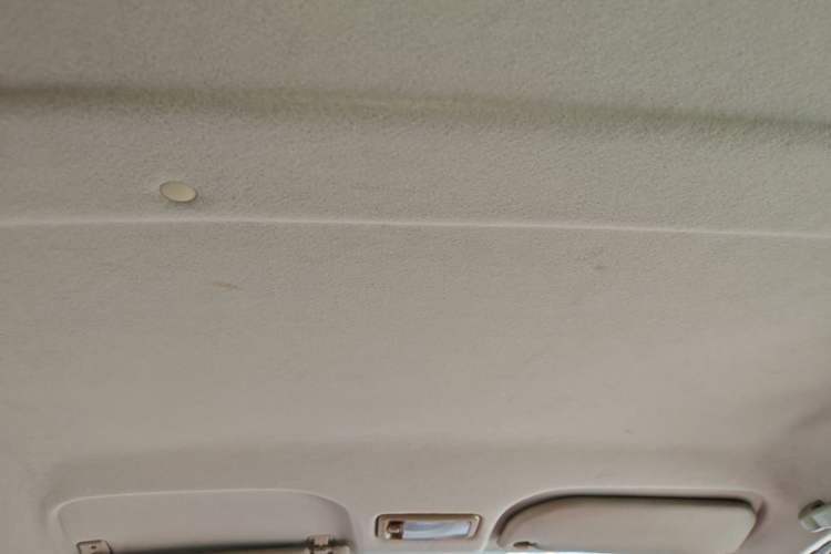 Used Geely Auto Panda Classic 2011 1.3L Automatic Luxury Model Headliner