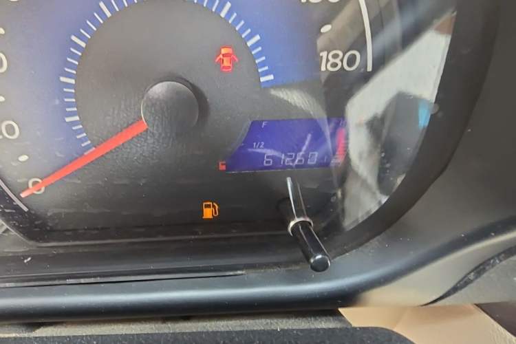 Used Geely Auto Panda Classic 2011 1.3L Manual Comfort Edition Odometer Close Up