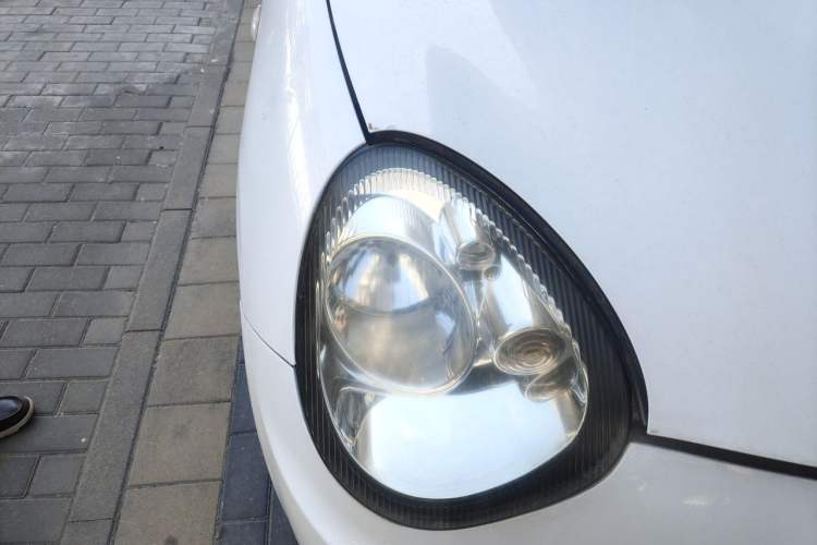 Used Geely Auto Panda Classic 2011 1.3L Manual Comfort II Right Front Headlight