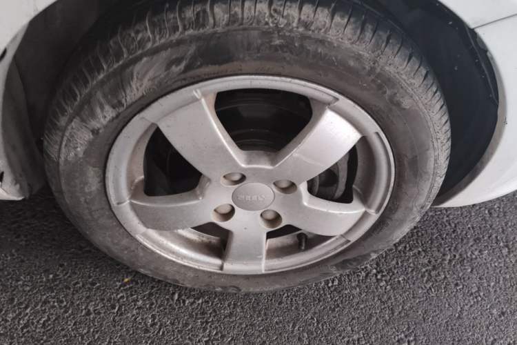 Used Geely Auto Panda Classic 2011 1.3L Manual Comfort Edition Right Front Wheel Hub