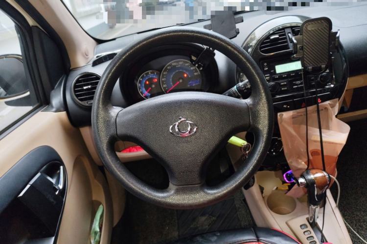 Used Geely Auto Panda Classic 2011 1.3L Automatic Luxury Model Steering Wheel