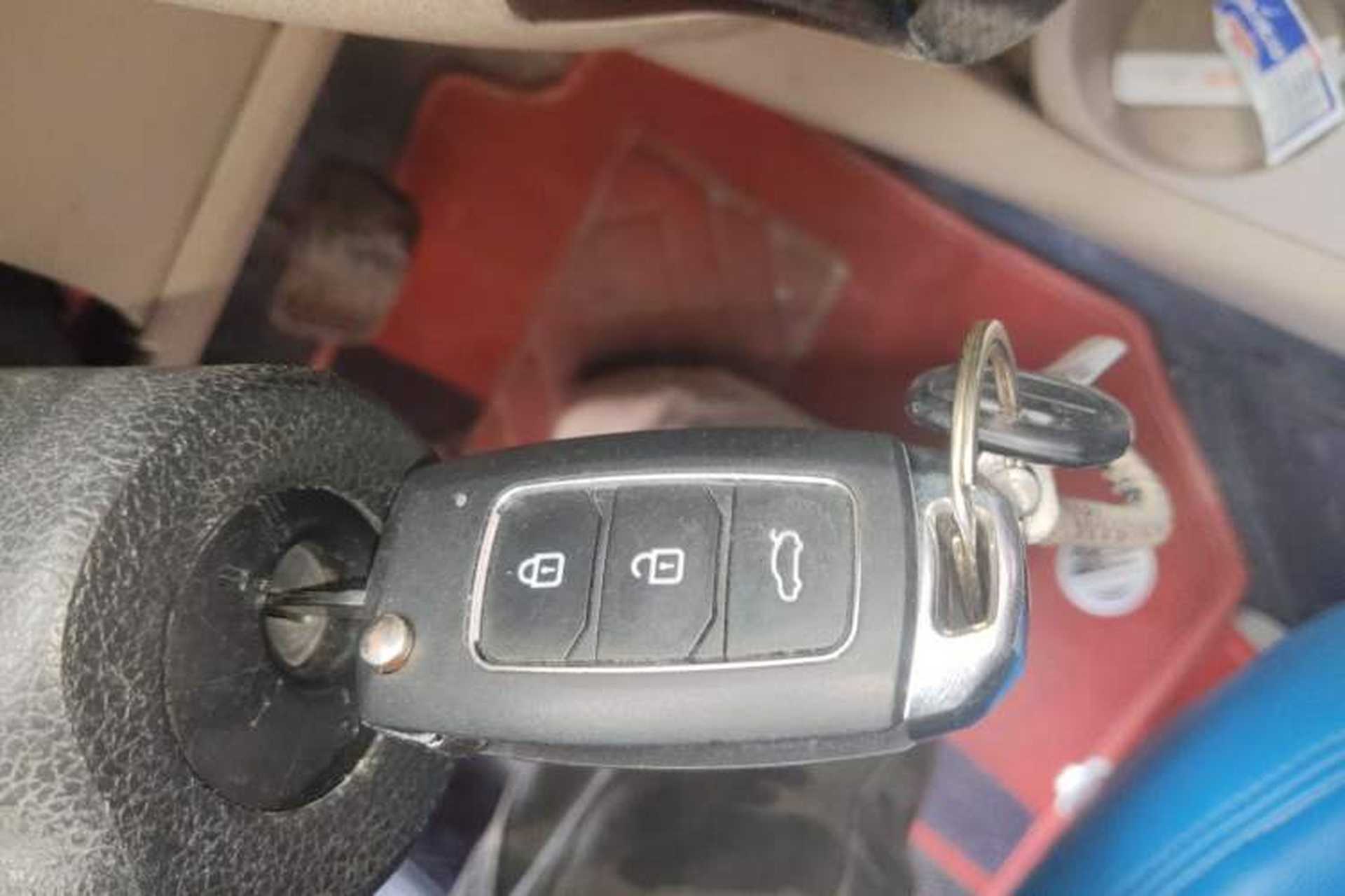 Used Geely Auto Panda Classic 2011 1.3L Automatic Luxury Model Vehicle Key