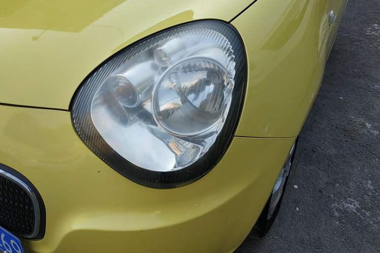 Used Geely Auto Panda Classic 2011 1.3L Automatic Luxury Model Left Front Headlight