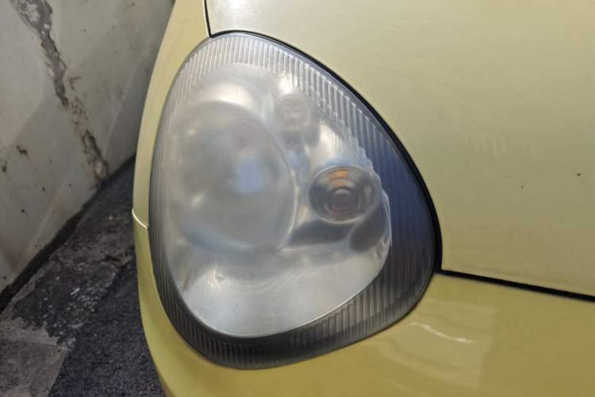 Used Geely Auto Panda Classic 2011 1.3L Manual Comfort II Right Front Headlight