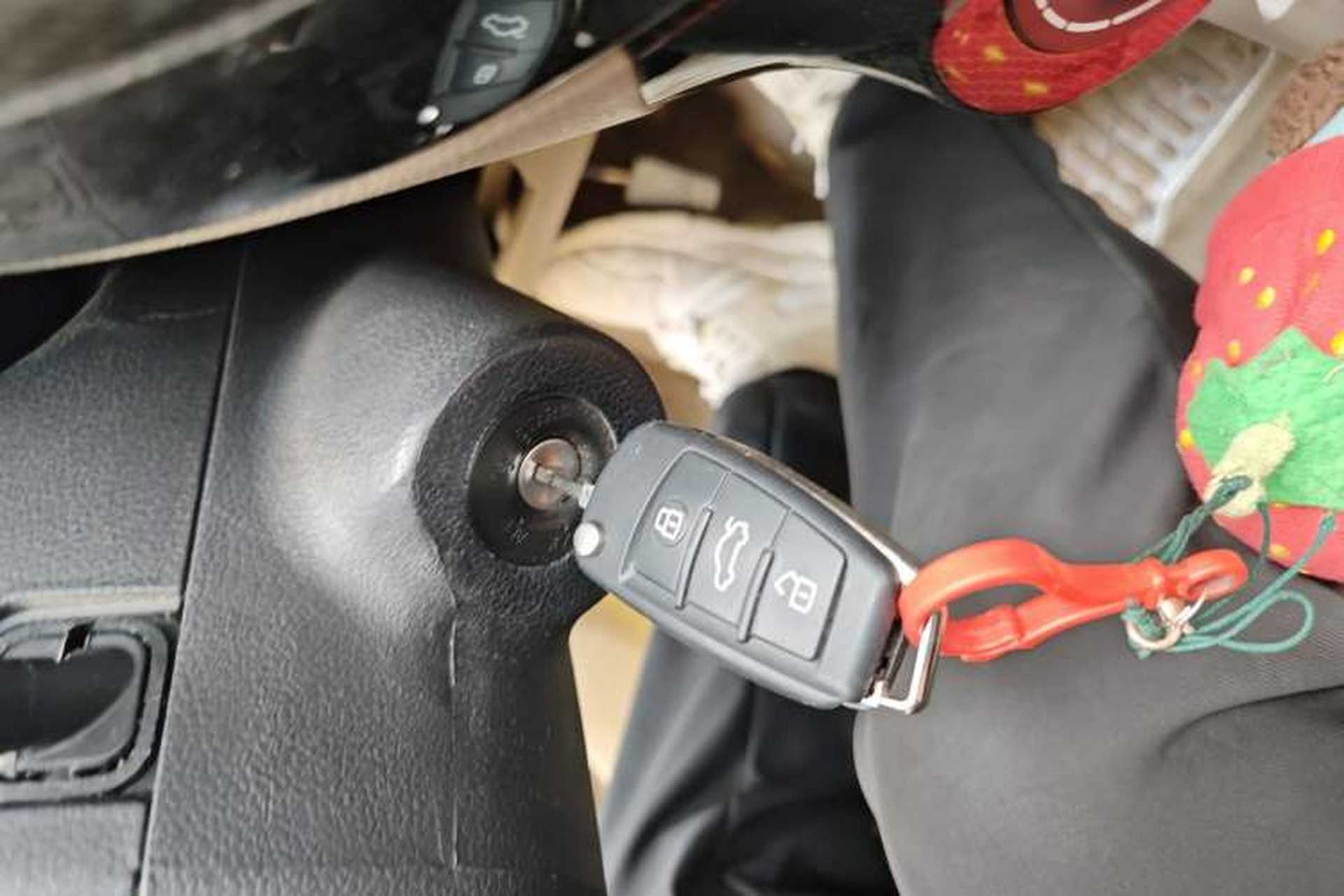 Used Geely Auto Panda Classic 2011 1.3L Manual Comfort II Vehicle Key