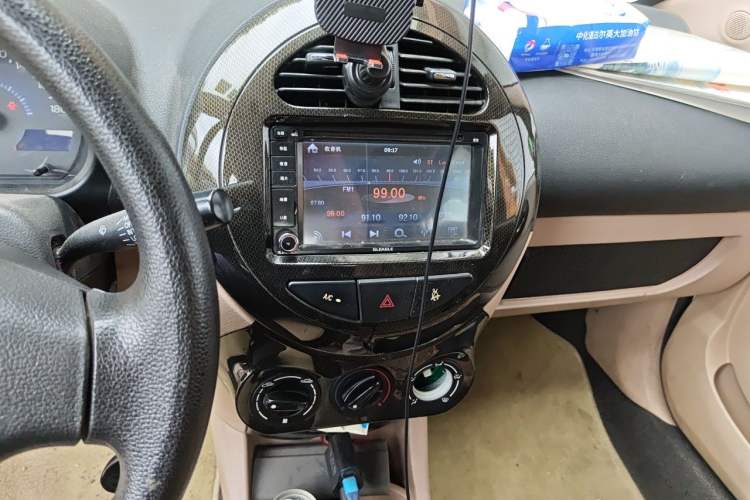 Used Geely Auto Panda Classic 2013 1.0L Manual Entry-Level Model Audio And AC Panel