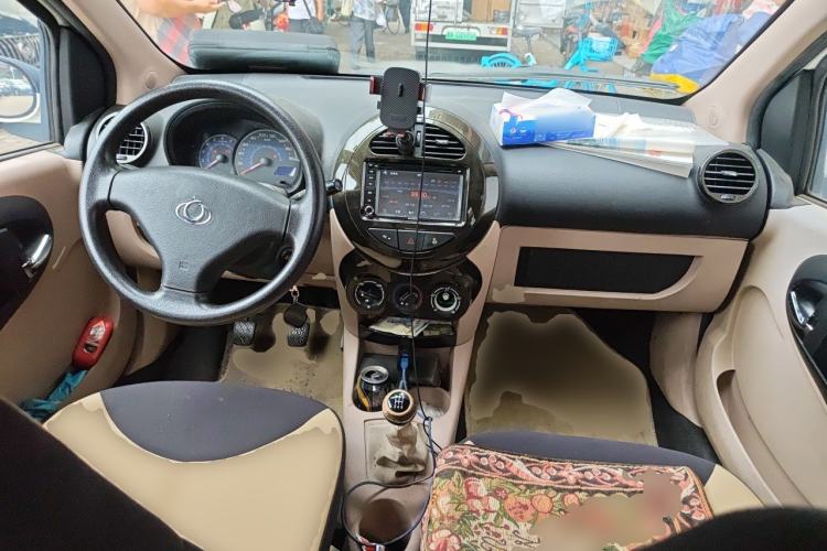 Used Geely Auto Panda Classic 2013 1.0L Manual Entry-Level Model Center Console