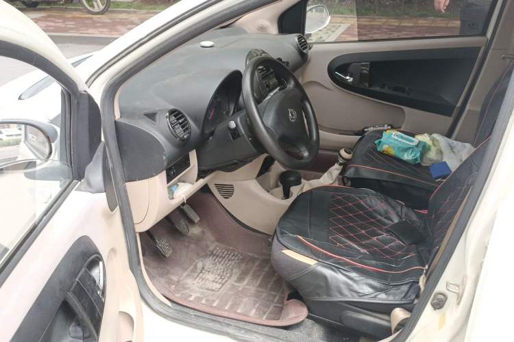 Used Geely Auto Panda Classic 2013 1.0L Manual Entry-Level Model Driver Seat