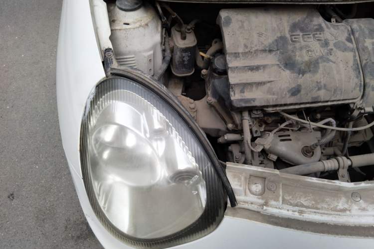 Used Geely Auto Panda Classic 2013 1.0L Manual Entry-Level Model Engine Bay Right