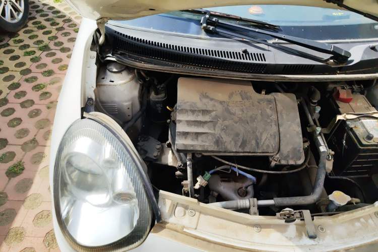 Used Geely Auto Panda Classic 2013 1.0L Manual Entry-Level Model Engine Bay Right