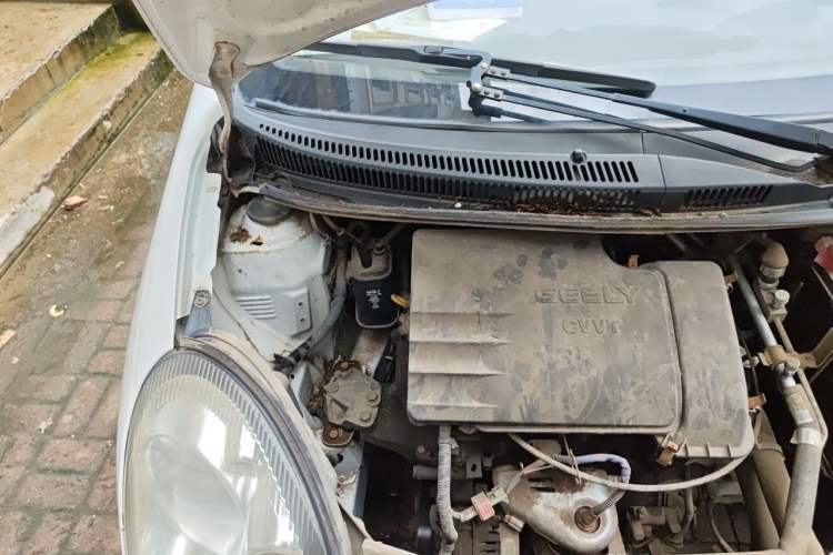 Used Geely Auto Panda Classic 2013 1.0L Manual Entry-Level Model Engine Bay Right