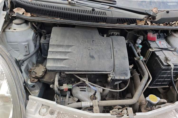 Used Geely Auto Panda Classic 2013 1.0L Manual Entry-Level Model Engine Bay