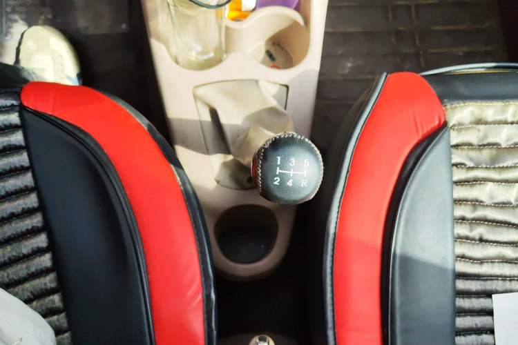 Used Geely Auto Panda Classic 2013 1.0L Manual Entry-Level Model Gear Lever
