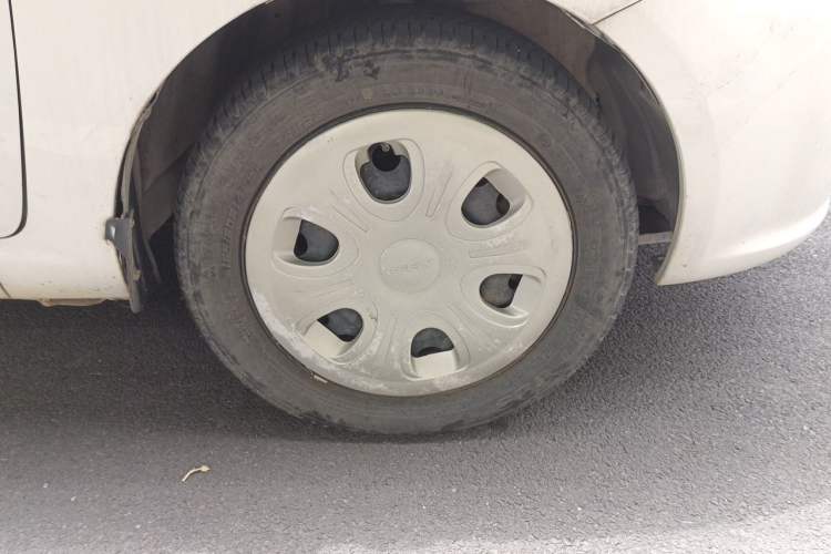Used Geely Auto Panda Classic 2013 1.0L Manual Entry-Level Model Right Front Wheel Hub