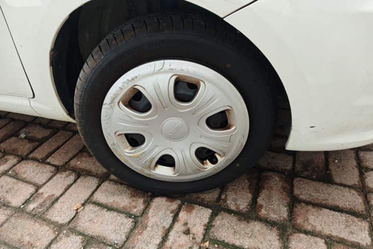 Used Geely Auto Panda Classic 2013 1.0L Manual Entry-Level Model Right Front Wheel Hub