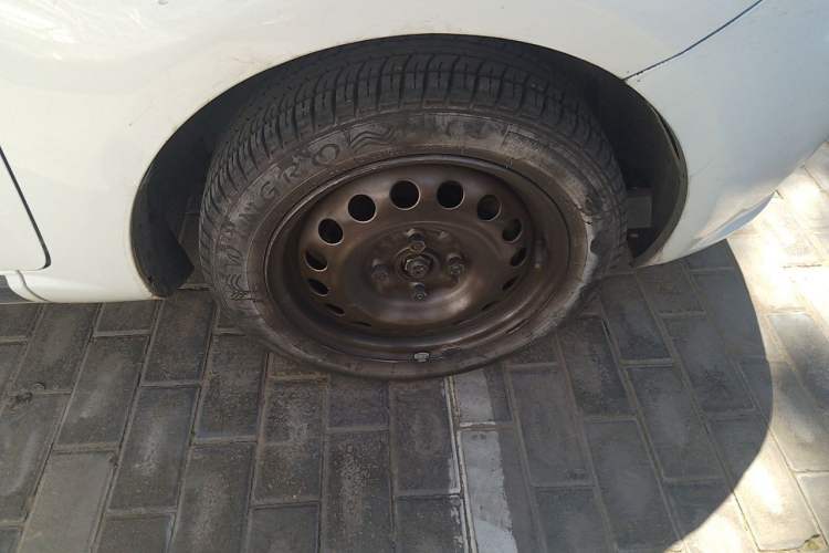Used Geely Auto Panda Classic 2013 1.0L Manual Entry-Level Model Right Front Wheel Hub