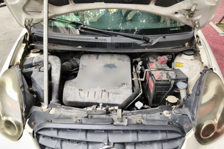 Used Geely Auto Panda Classic 2014 CROSS 1.5L Automatic Elite Model Engine Bay