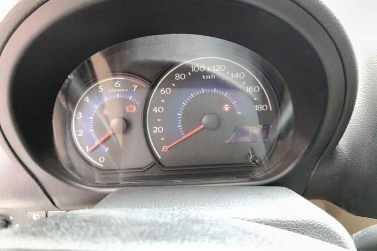 Used Geely Auto Panda Classic 2014 CROSS 1.5L Automatic Elite Model Instrument Cluster