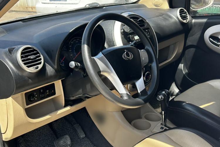 Used Geely Auto Panda Classic 2014 CROSS 1.5L Automatic Elite Model Interior 2