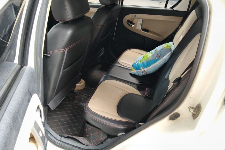 Used Geely Auto Panda Classic 2014 CROSS 1.5L Automatic Elite Model Left Rear Seat