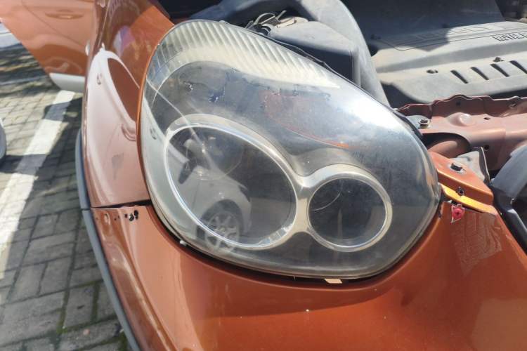 Used Geely Auto Panda Classic 2015 1.5L Automatic Cool & Fun Edition Right Front Headlight