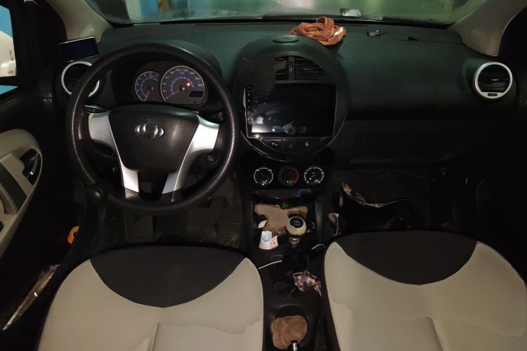 Used Geely Auto Panda Classic 2015 1.0L Manual Shuangzhen Edition Center Console