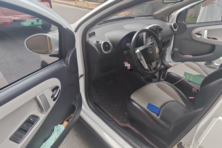 Used Geely Auto Panda Classic 2015 1.5L Automatic Cool & Fun Edition Driver Seat