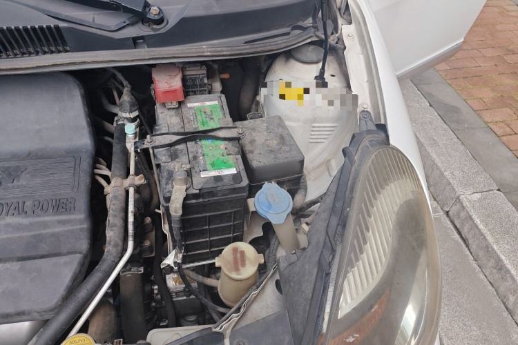 Used Geely Auto Panda Classic 2015 1.5L Automatic Cool & Fun Edition Engine Bay Left