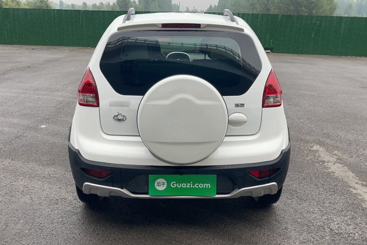 Used Geely Auto Panda Classic 2015 1.5L Automatic Cool & Fun Edition Exterior 4