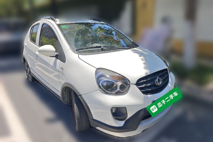 Used Geely Auto Panda Classic 2015 1.5L Automatic Cool & Fun Edition Front Right 45 Deg