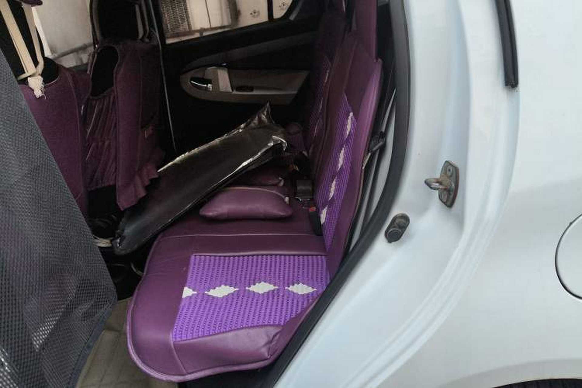 Used Geely Auto Panda Classic 2015 1.0L Manual "Mengdong" Edition Left Rear Seat