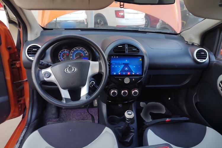 Used Geely Auto Panda Classic 2015 1.0L Manual Shuangzhen Edition Center Console