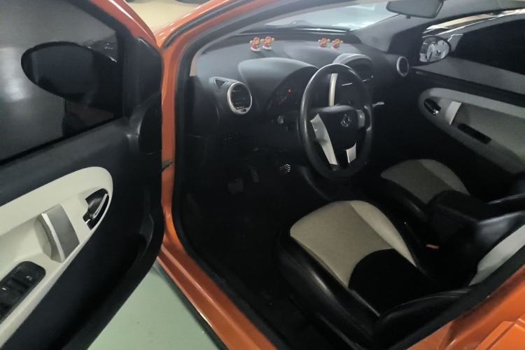 Used Geely Auto Panda Classic 2015 1.5L Automatic Cool & Fun Edition Driver Seat