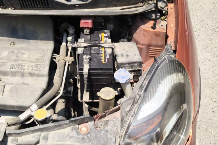 Used Geely Auto Panda Classic 2015 1.5L Automatic Cool & Fun Edition Engine Bay Left