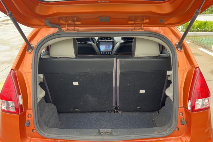Used Geely Auto Panda Classic 2015 1.5L Automatic Cool & Fun Edition Trunk