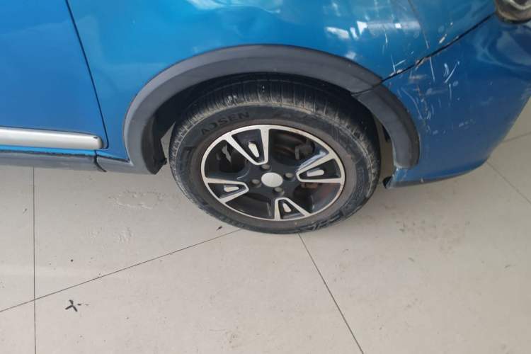 Used Geely Auto Panda Classic 2016 1.0L IMT Cool Fun Edition Right Front Wheel Hub