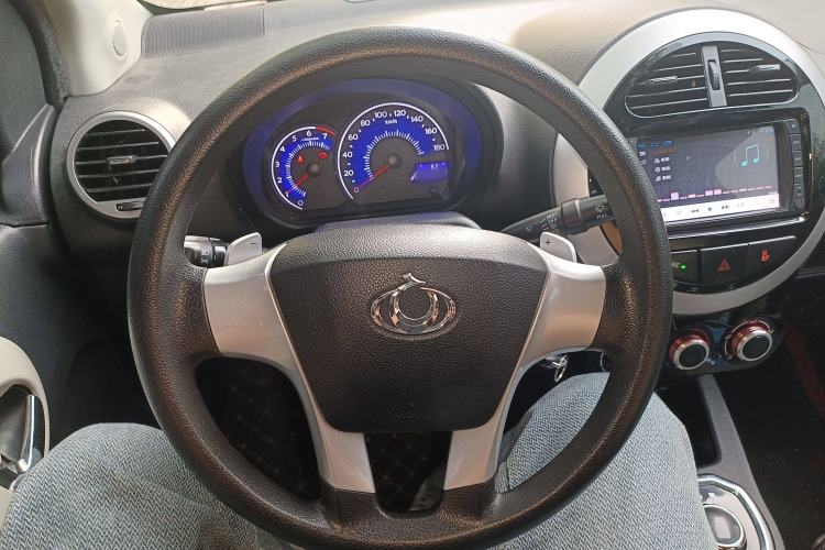 Used Geely Auto Panda Classic 2016 1.0L IMT "Mengdong" Edition Steering Wheel