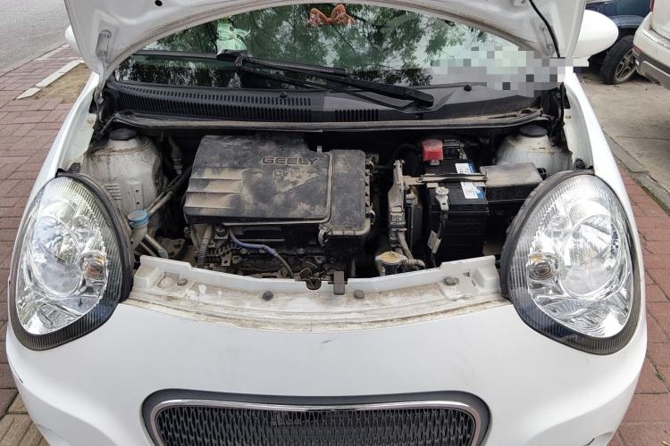 Used Geely Auto Panda Classic 2016 1.0L IMT "Mengdong" Edition Engine Bay
