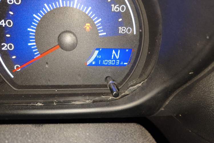 Used Geely Auto Panda Classic 2016 1.0L IMT Cool Fun Edition Odometer Close Up