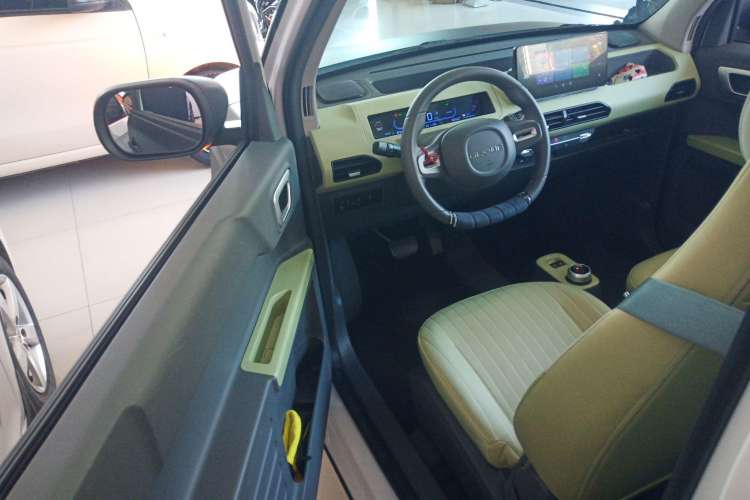 Used Geely Auto Panda Classic 2023 Panda Mini New Year Edition Treasure Bear Driver Seat