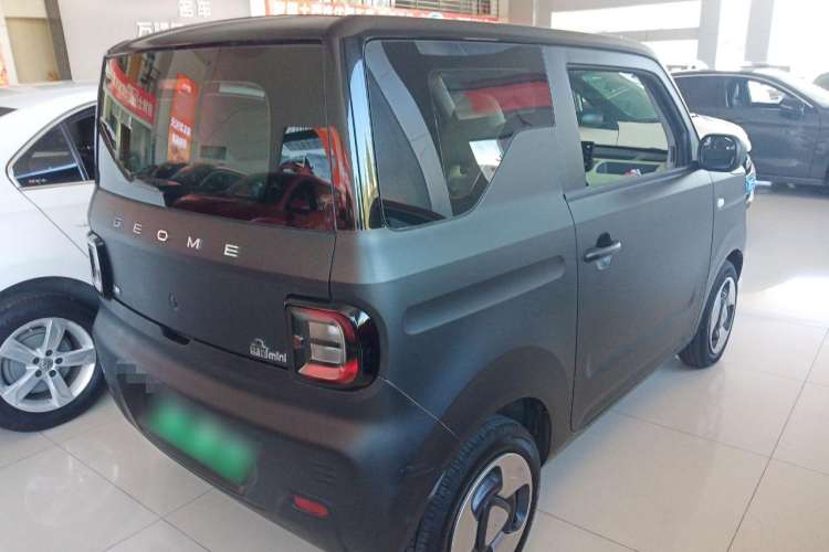 Used Geely Auto Panda Classic 2023 Panda Mini New Year Edition Treasure Bear Rear Right 45 Deg